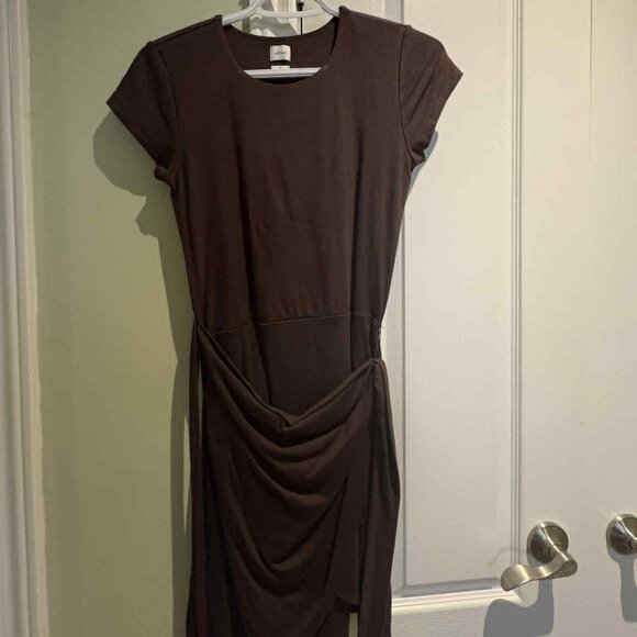 Aritzia Lune Dress - Picture 1 of 2